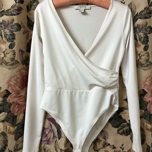 S/M Forever 21 ivory dressy bodysuit